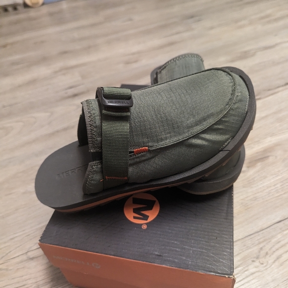 Nib, Merrell Alpine Clogs, men's 8, women's 9.5 - Picture 3 of 6